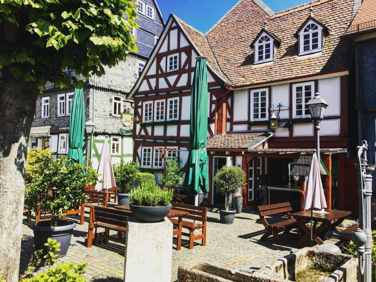 Hotel Dombaecker Amöneburg Esterno foto